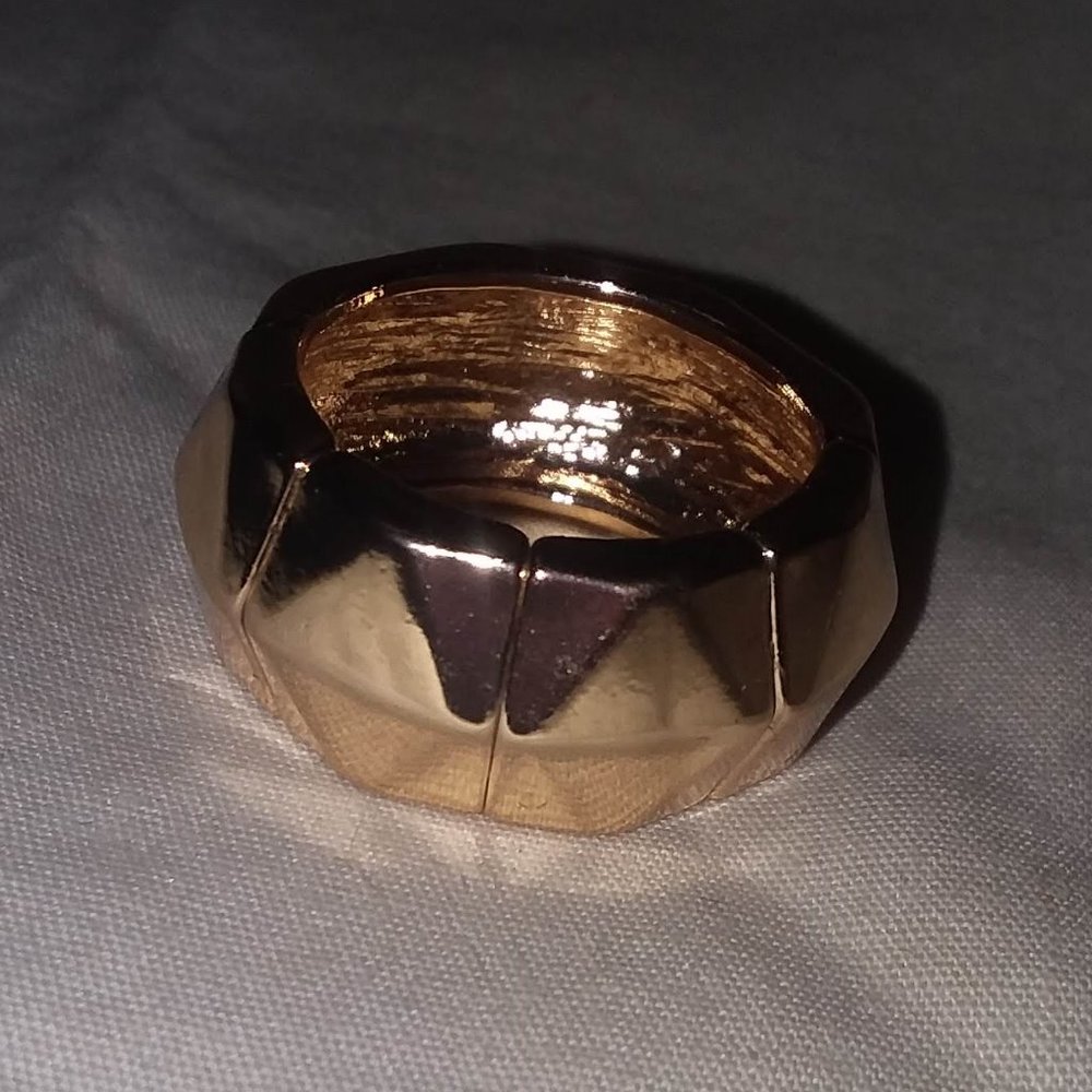 Gold Bulk Ring